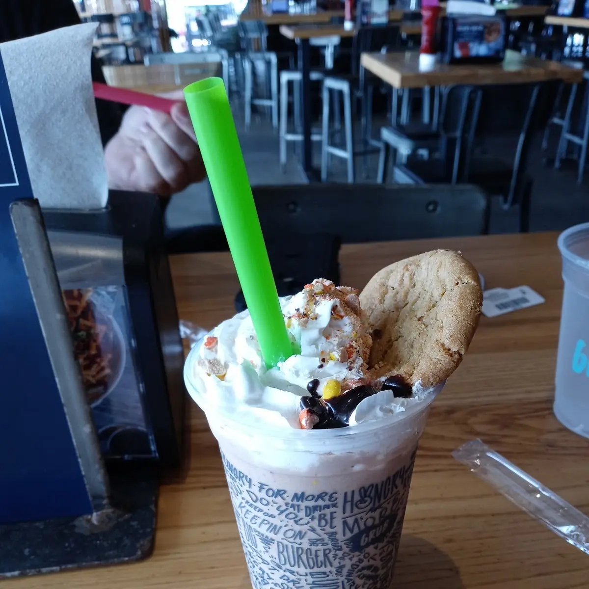 Et Peanut Butter Reeces Milk Shake