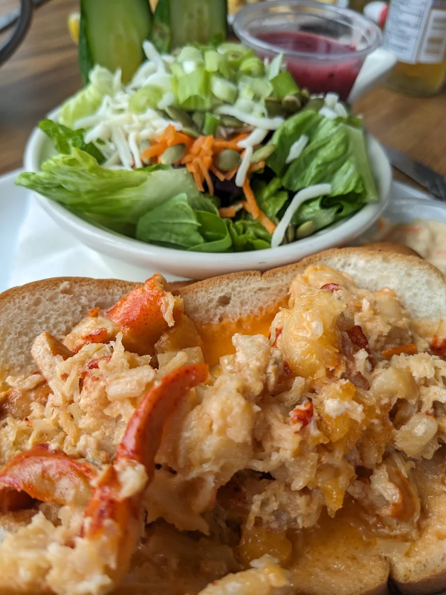 Cafe House Salad, Dennis Point Café