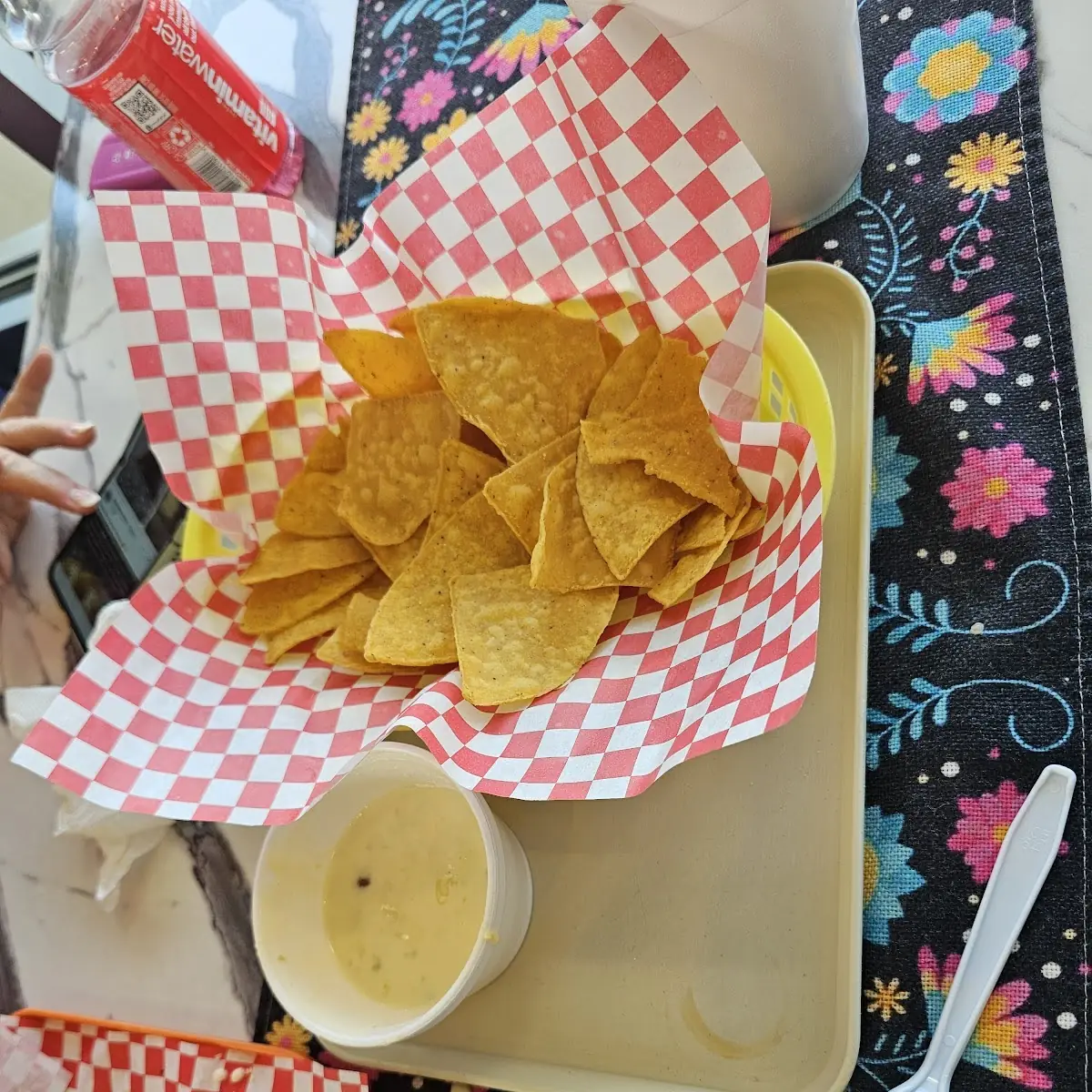 Guacamole and chips