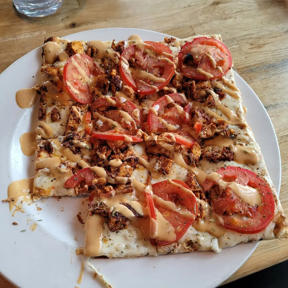Gluten-Free Chipotle Chicken Pizza