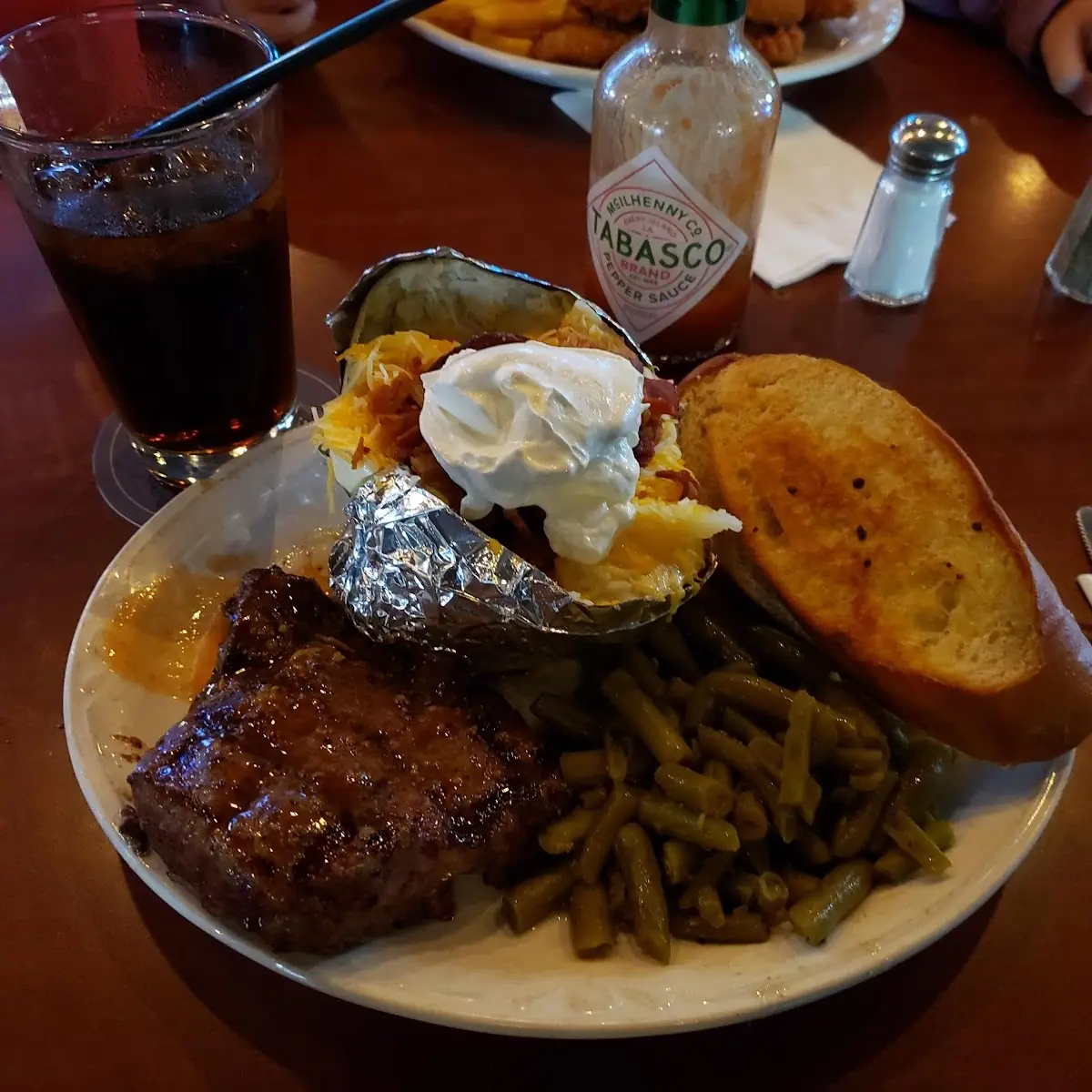 Steak Taters and Green Beans