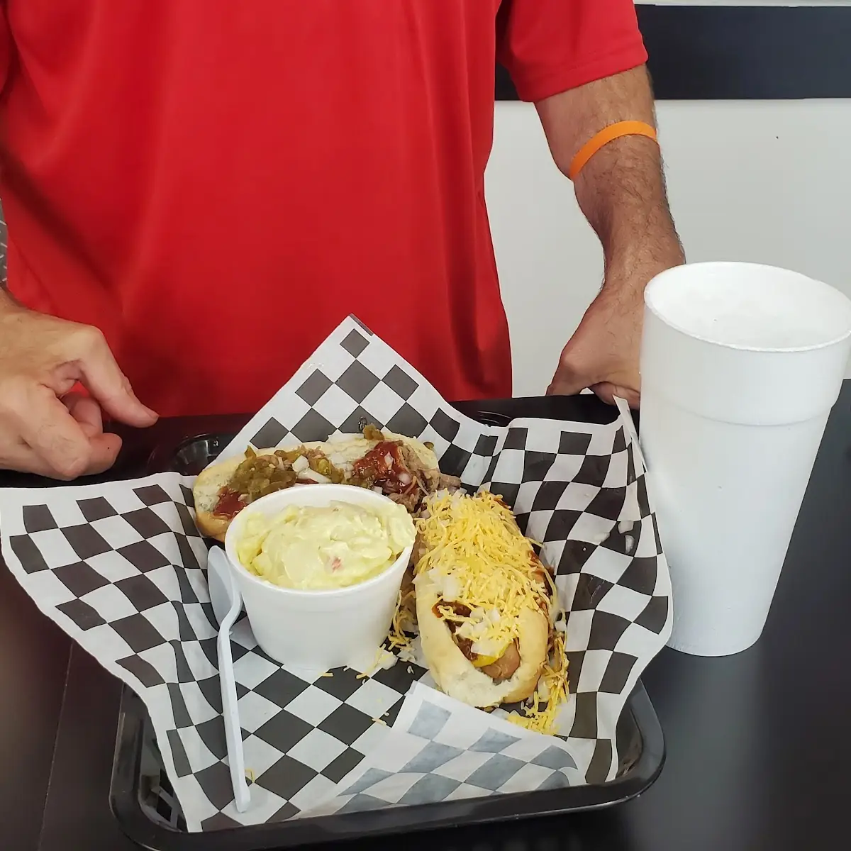 Pulled Pork Hotdogs with Chili an Potato Salad