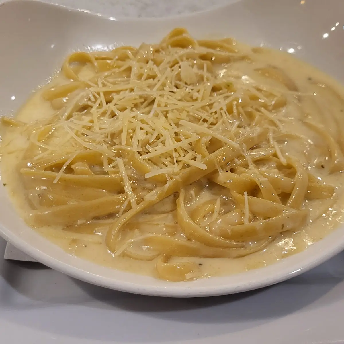 Fettuccine Alfredo