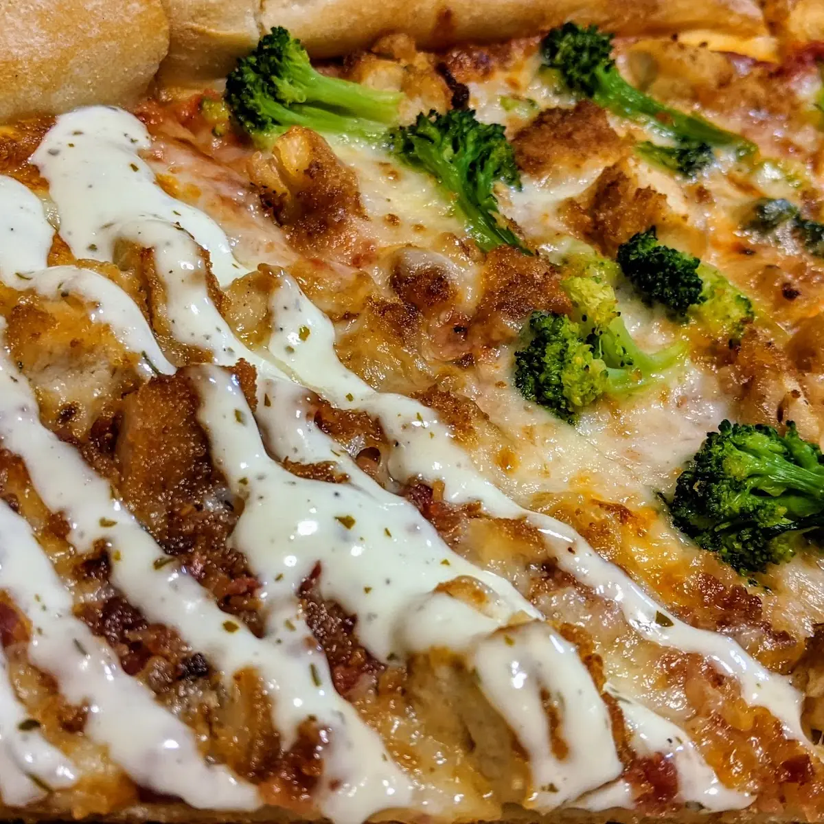 Ranch Chicken and Broccoli Chicken Pizza