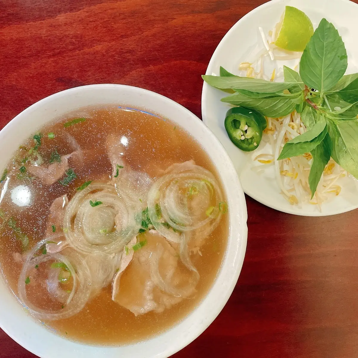Pho Tai