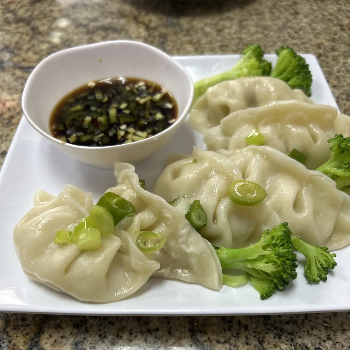 04 B. Fried Dumplings - Há Cảo Chiên