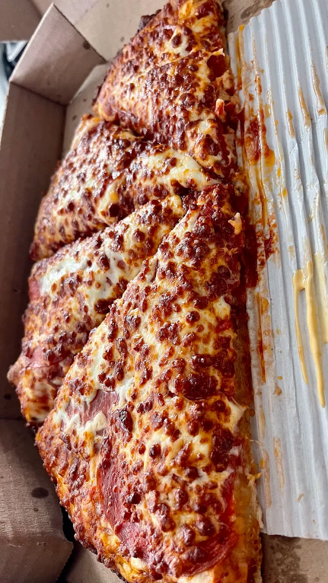 Pepperoni Pan Pizza