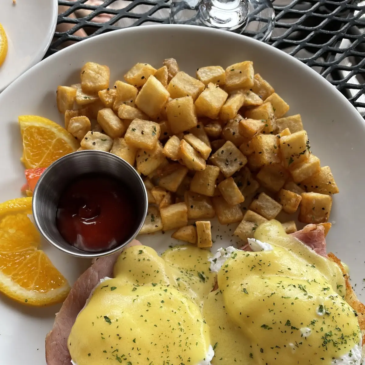 Eggs Benedict