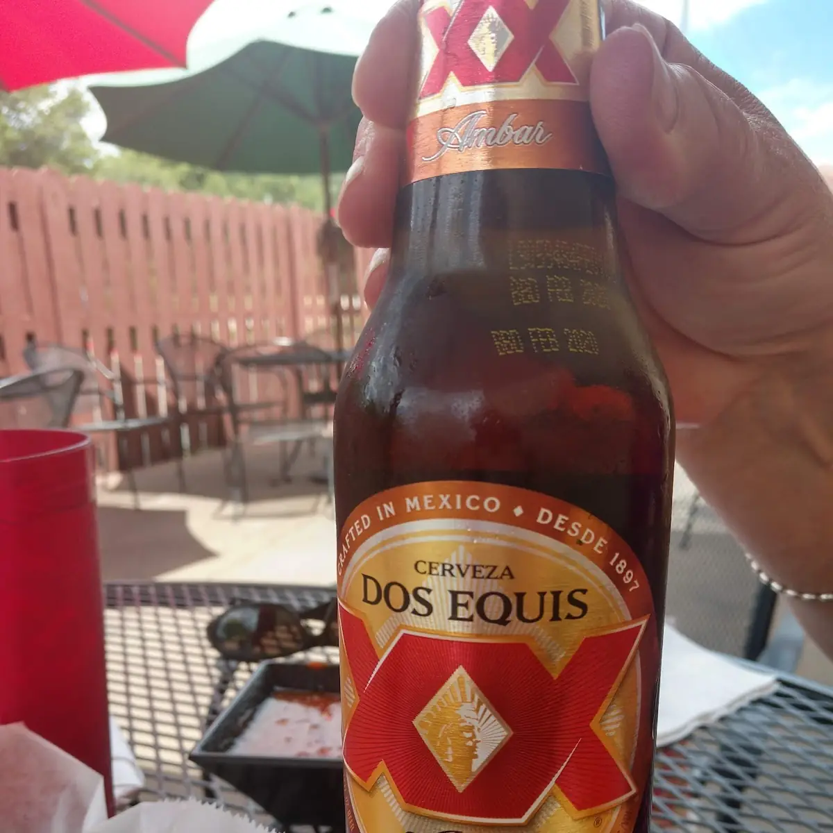 Dos Equis Amber