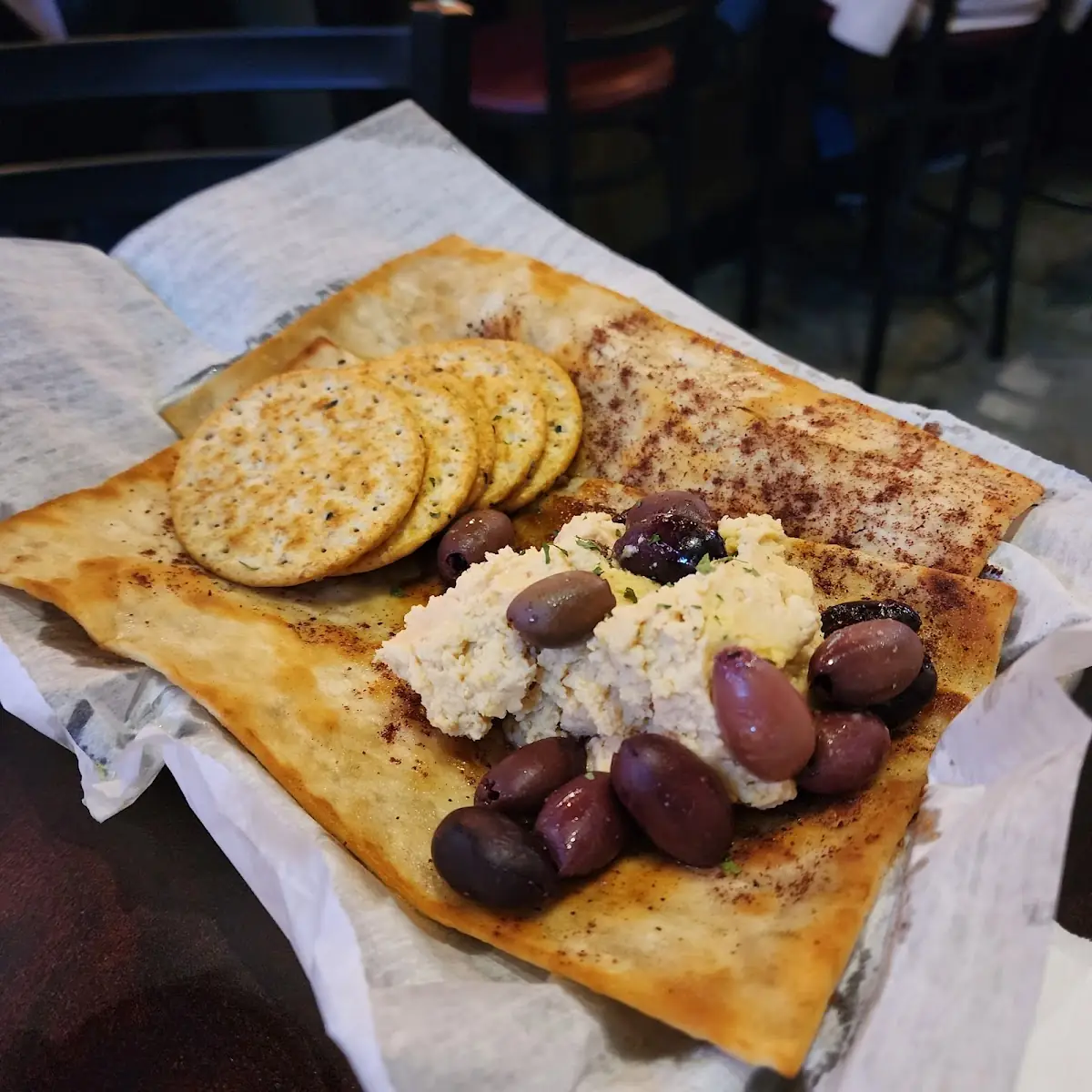Hummus Plate