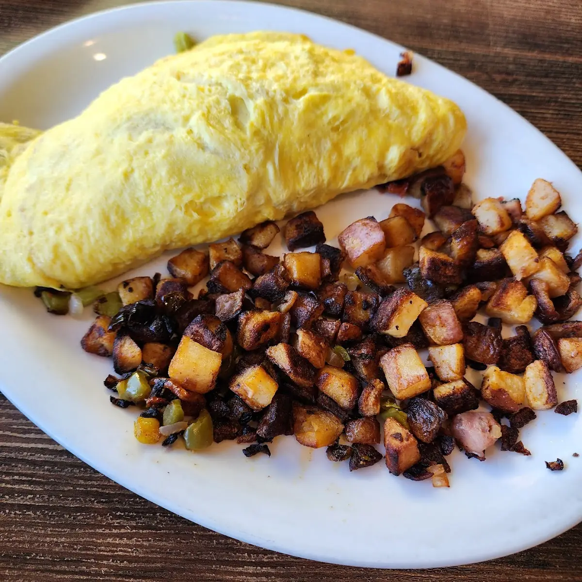 Cheese Omelette w Ham or Bacon