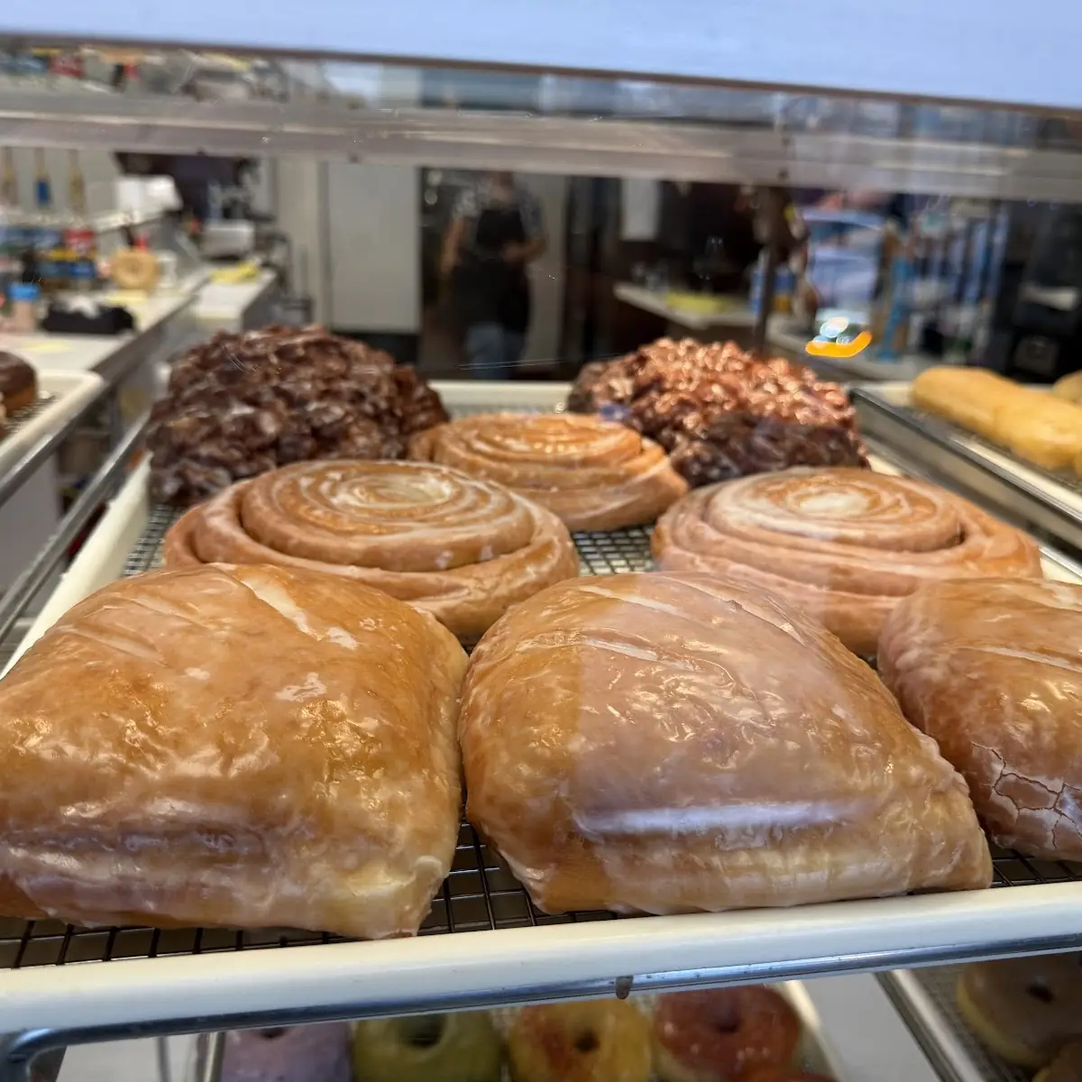 Apple Fritters Cinnamon Buns