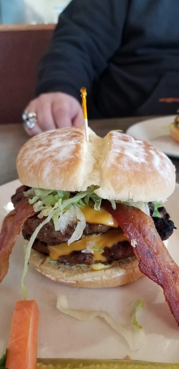 Double Bacon Cheese Burger