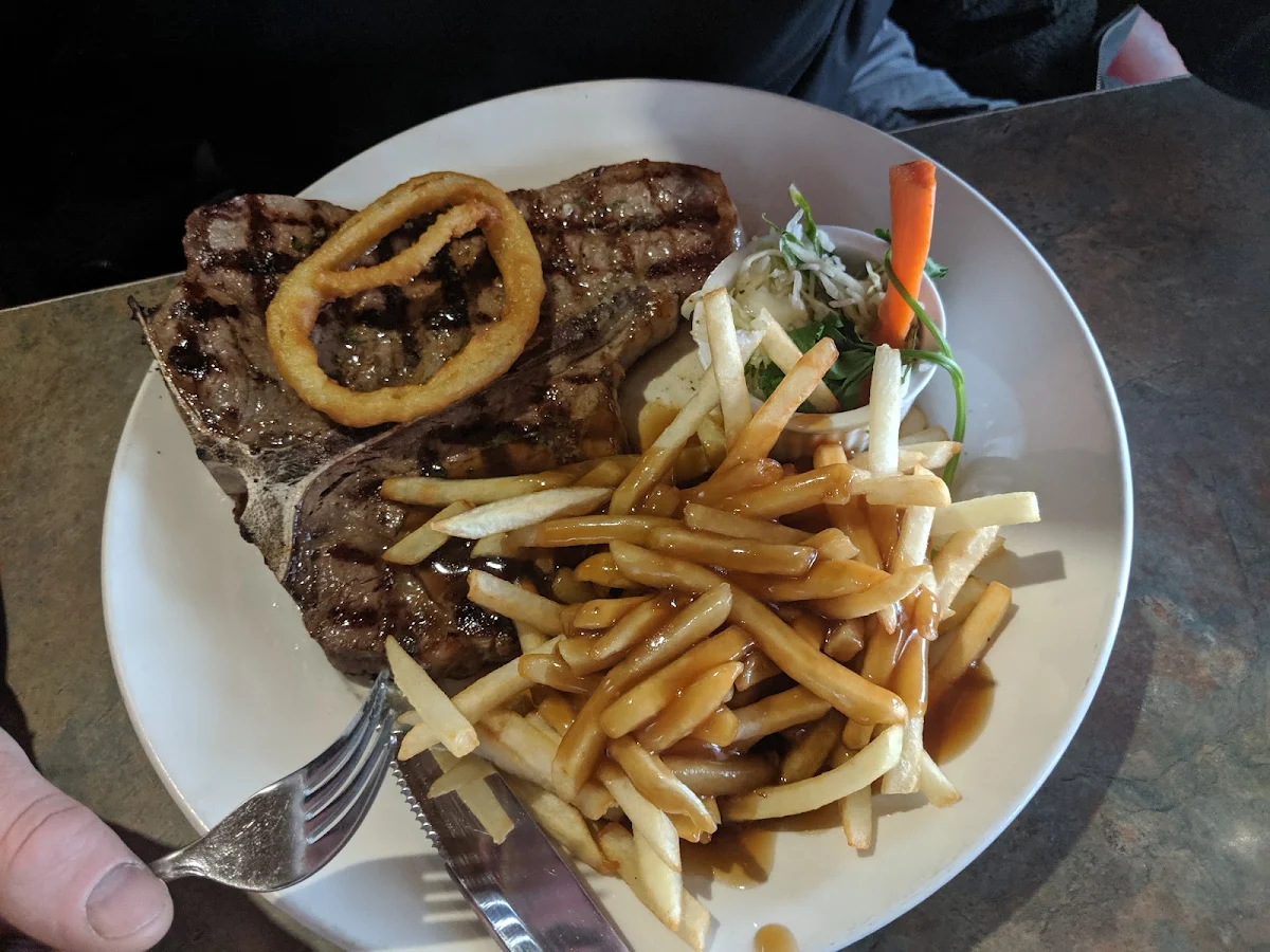 Tbone Steak Fries Onion Rings and Cole Slaw, Headingley Grill Restaurant and Catering