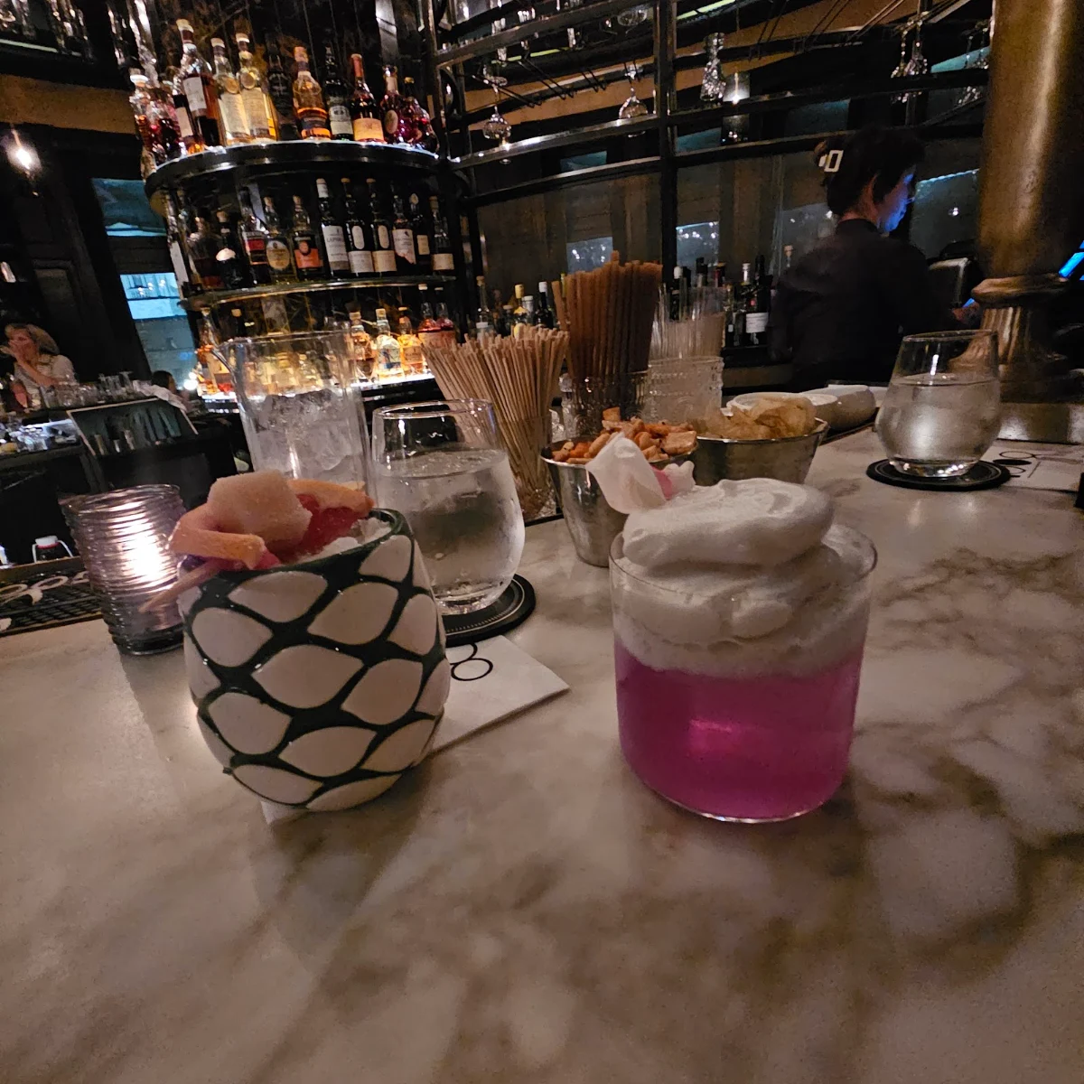 Bar, Bar 1608