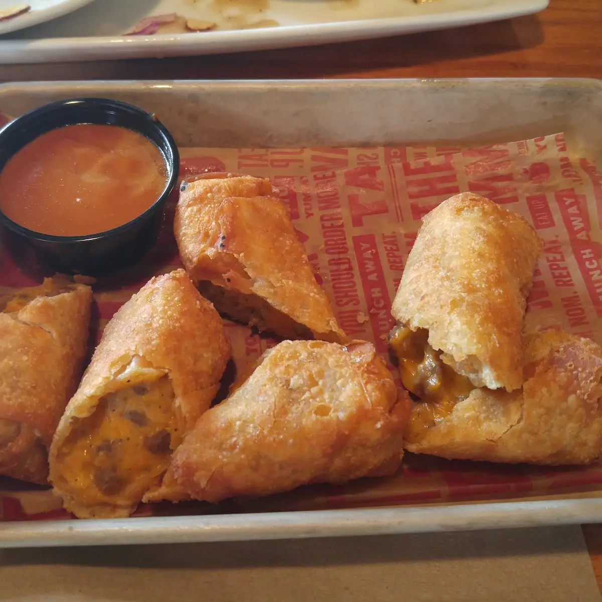 Cheeseburger Egg Rolls