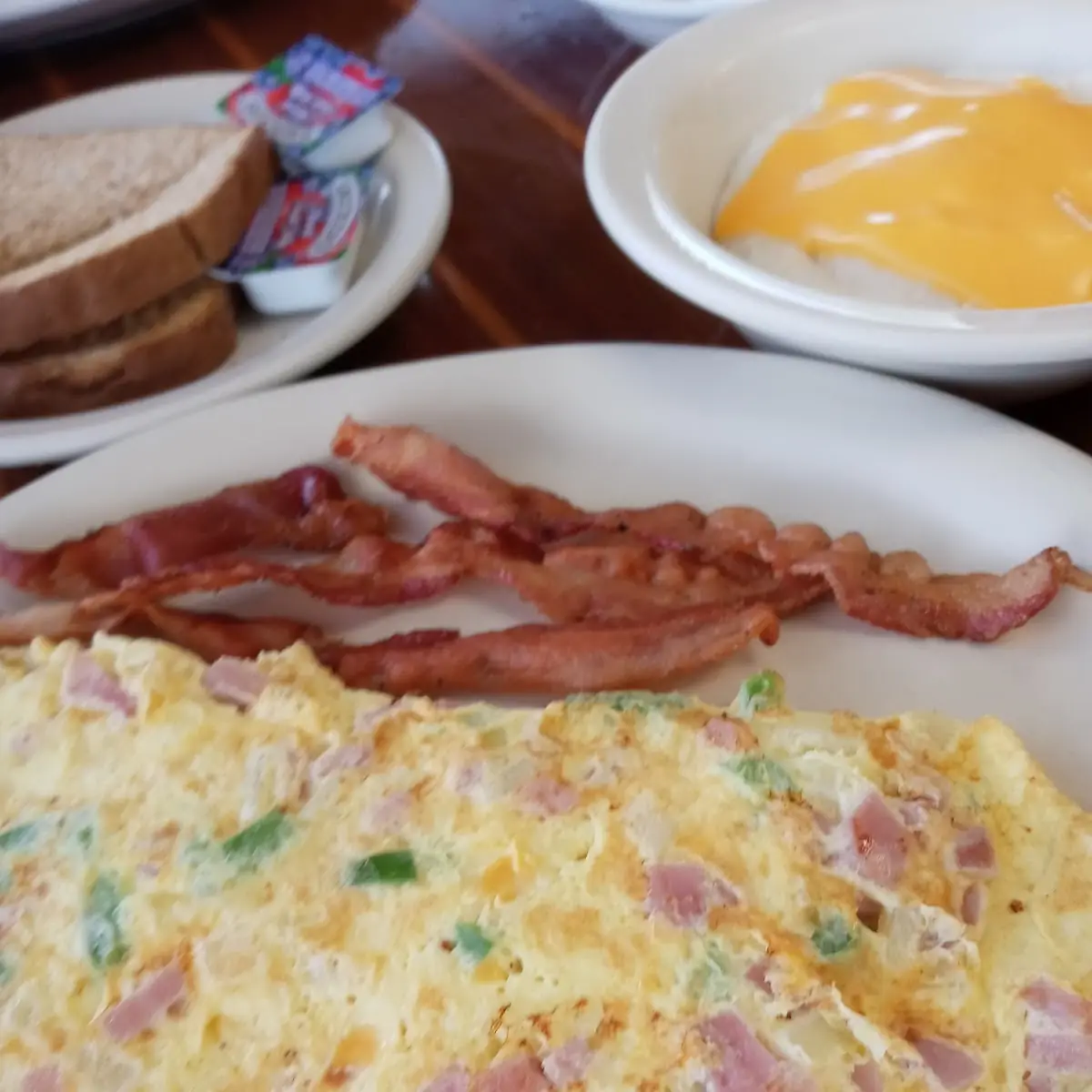 Western Omelette with Cheese