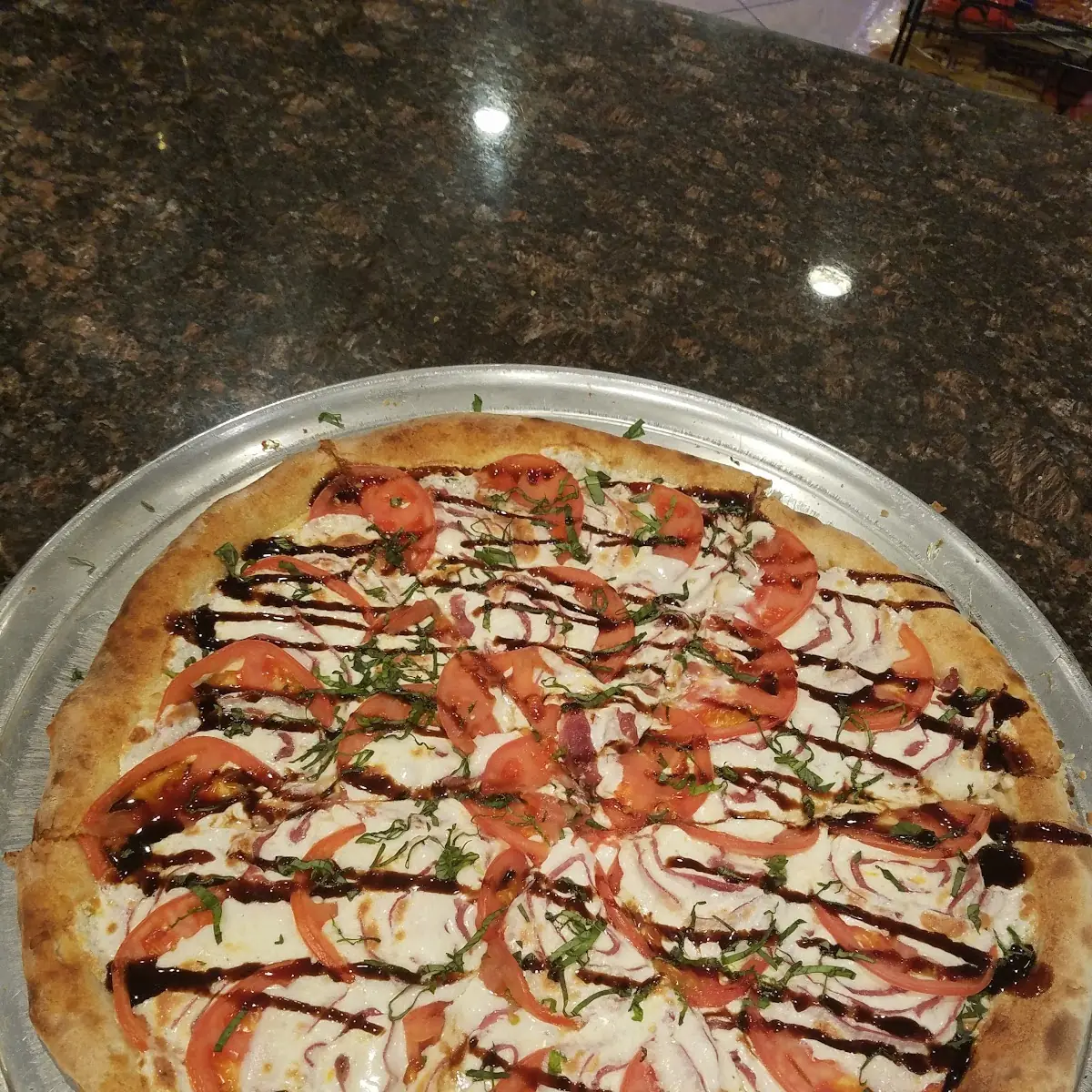 Fresh Mozzarellaand Tomatoes with Balsamic Glaze
