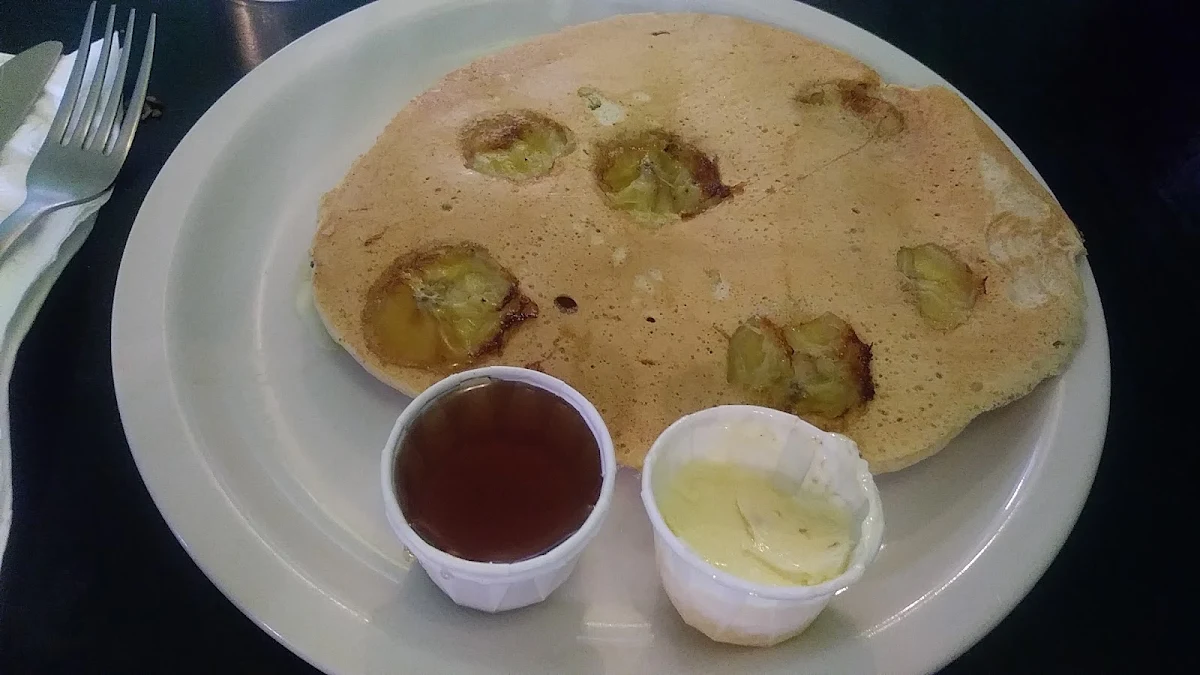 Vegan Fluffy Pancake with Banana