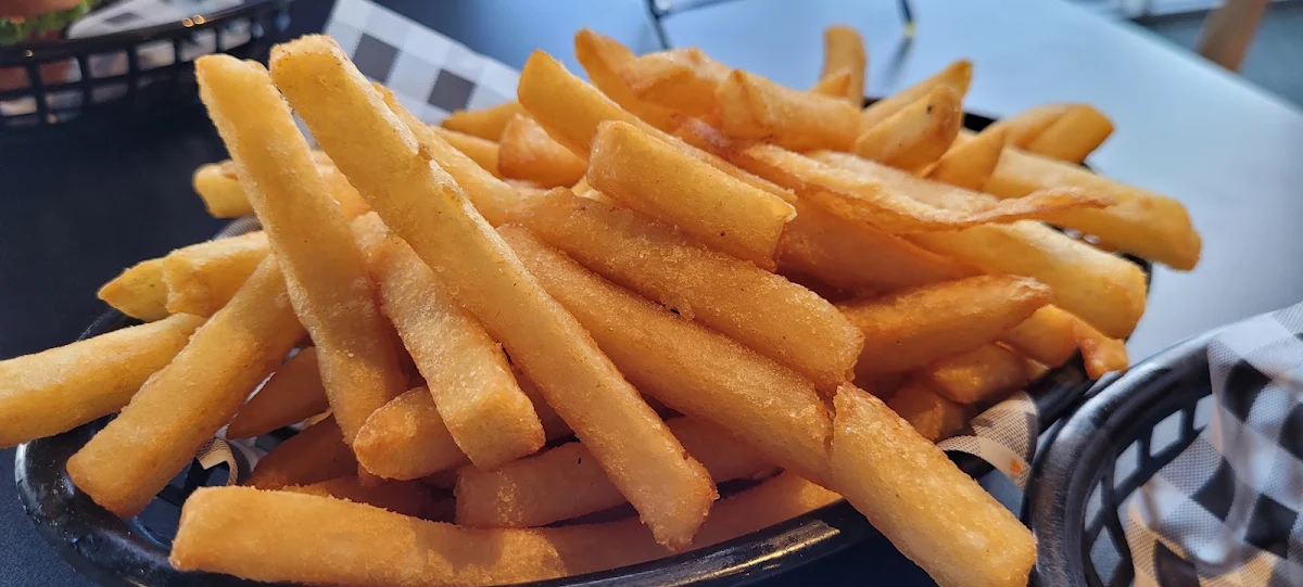 Share Fries, Burgerchino