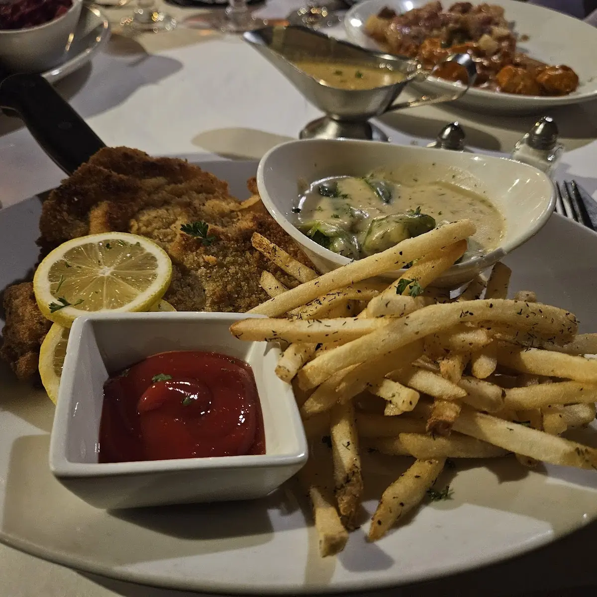 Rahm Schnitzel