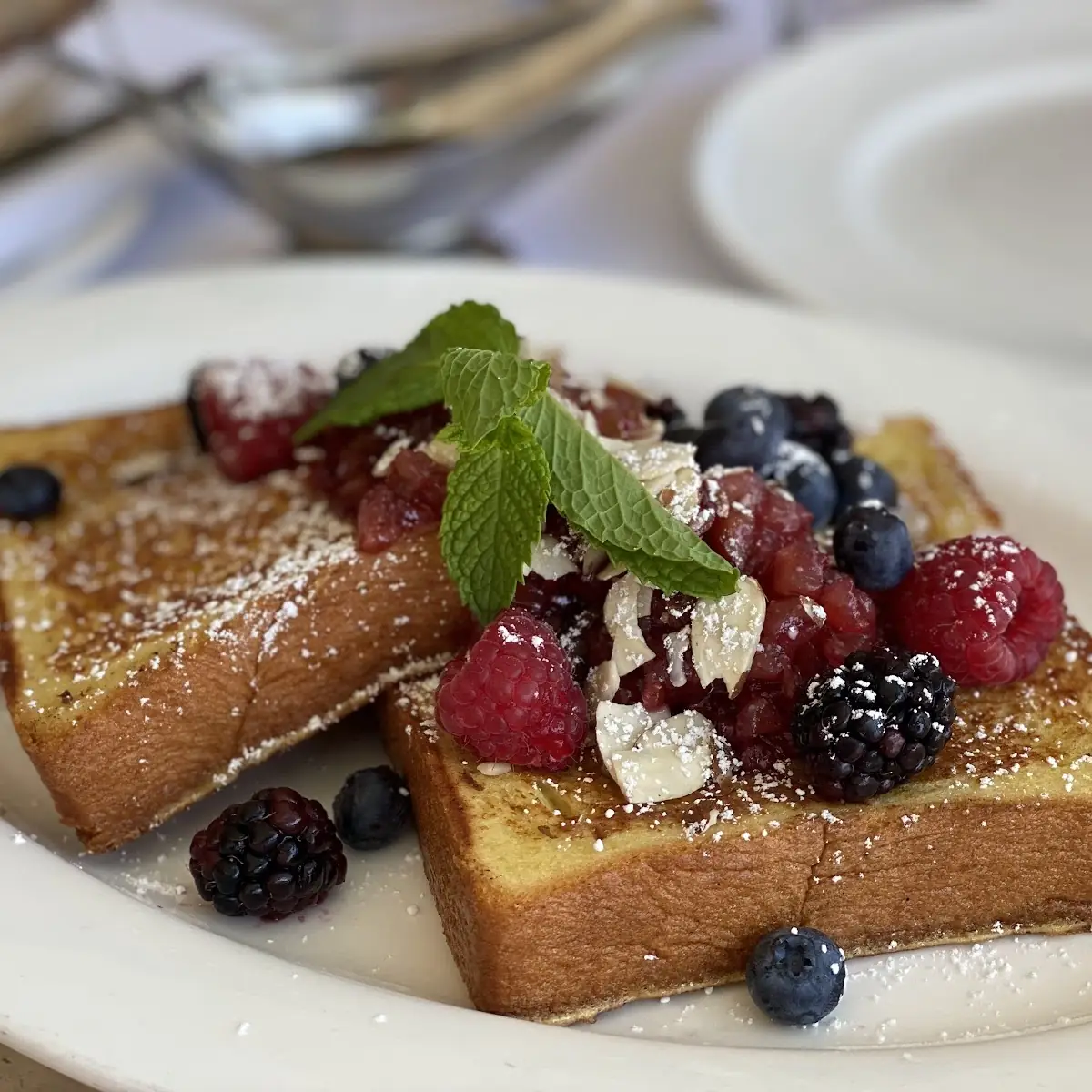 French Toast with Fresh Berries