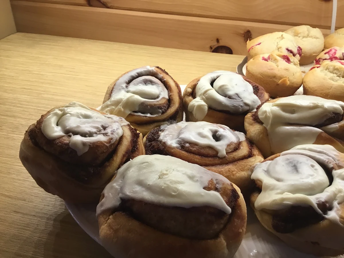 Cinnamon Rolls Dozen