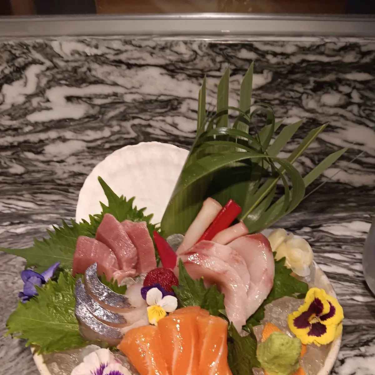 Sashimi 4 Kinds & Sashimi 12 Pieces