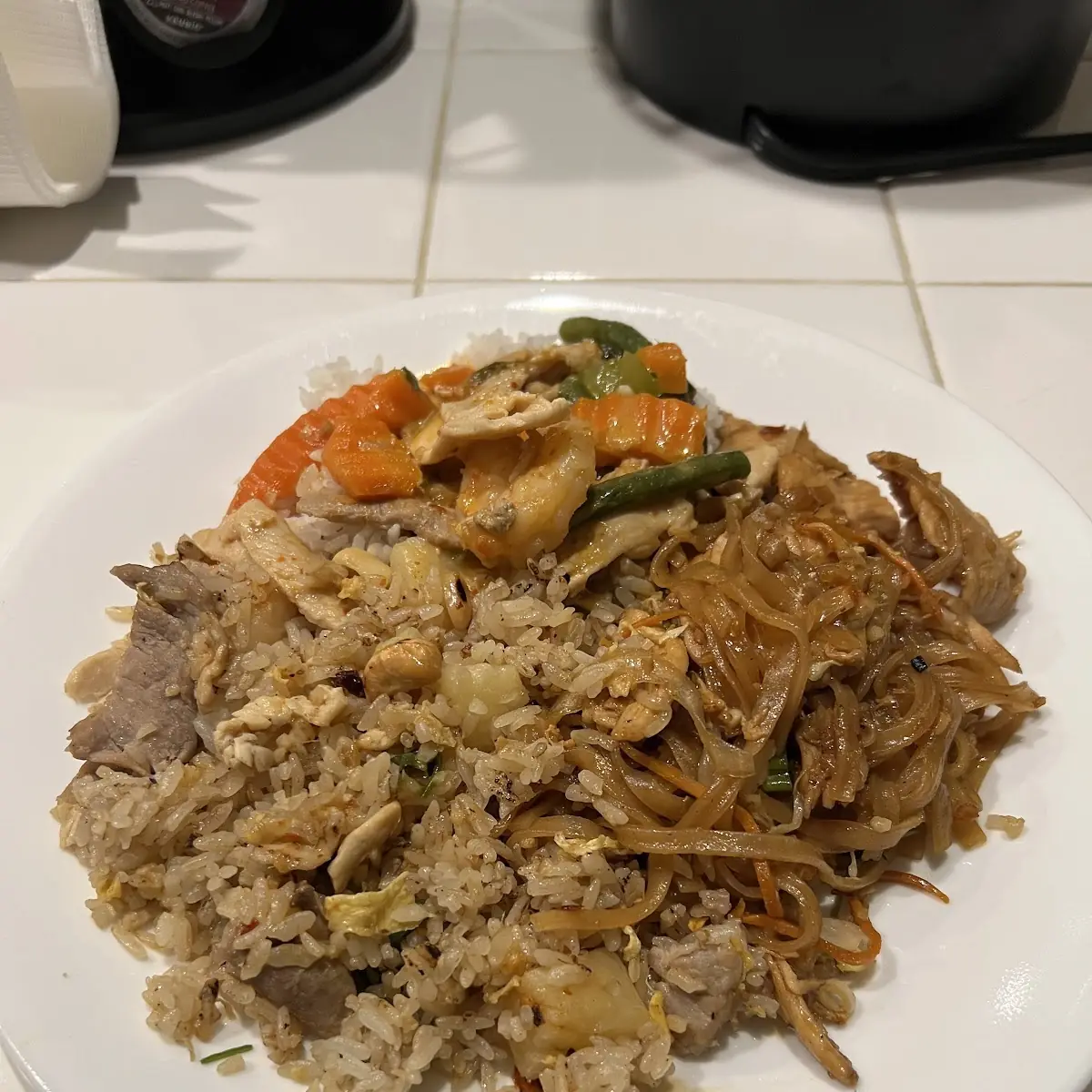 Combination Fried Rice Shrimp and Chicken