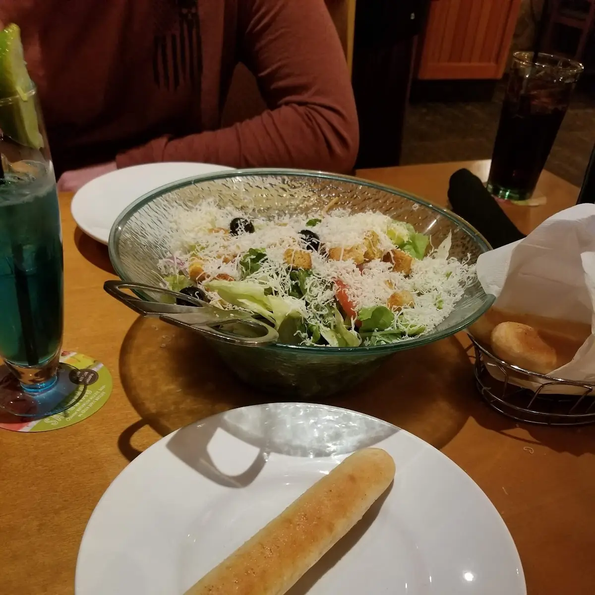 Never Ending Soup Salad & Breadsticks