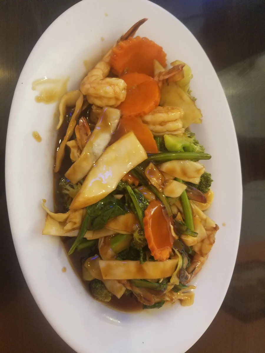Steam Ginger Garlic with Mixed Vegetables