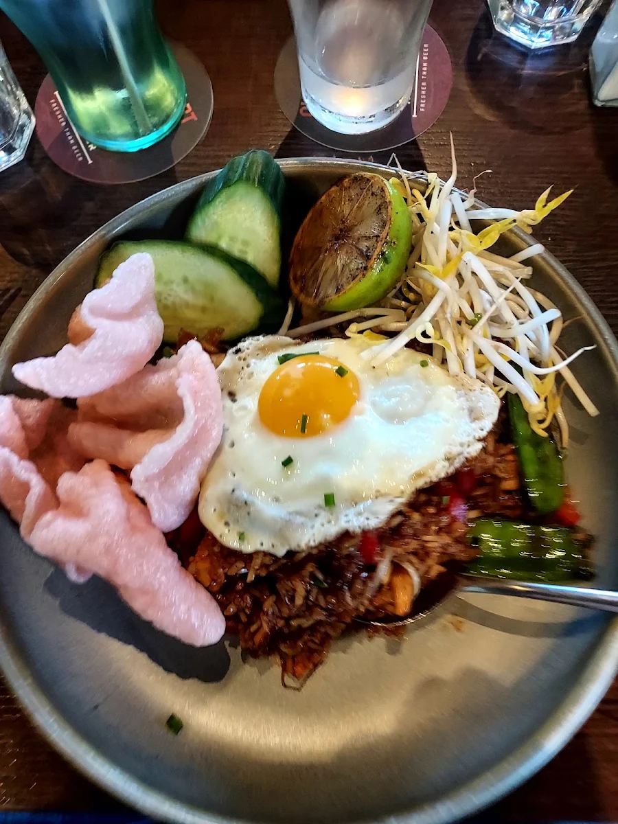 Balinese Nasi Goreng, The Commo (Commun Na Feinne) Hotel