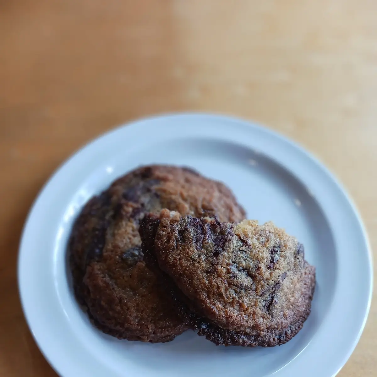 Chocolate Chip and Walnut Cookie