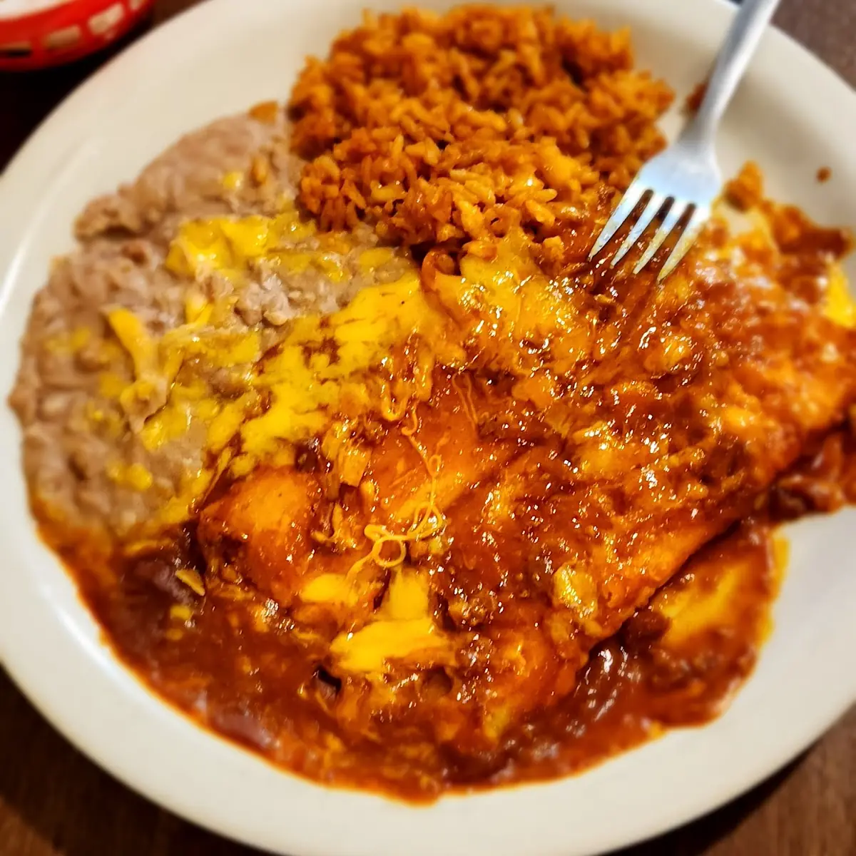 Cheese Enchiladas with Red Sauce
