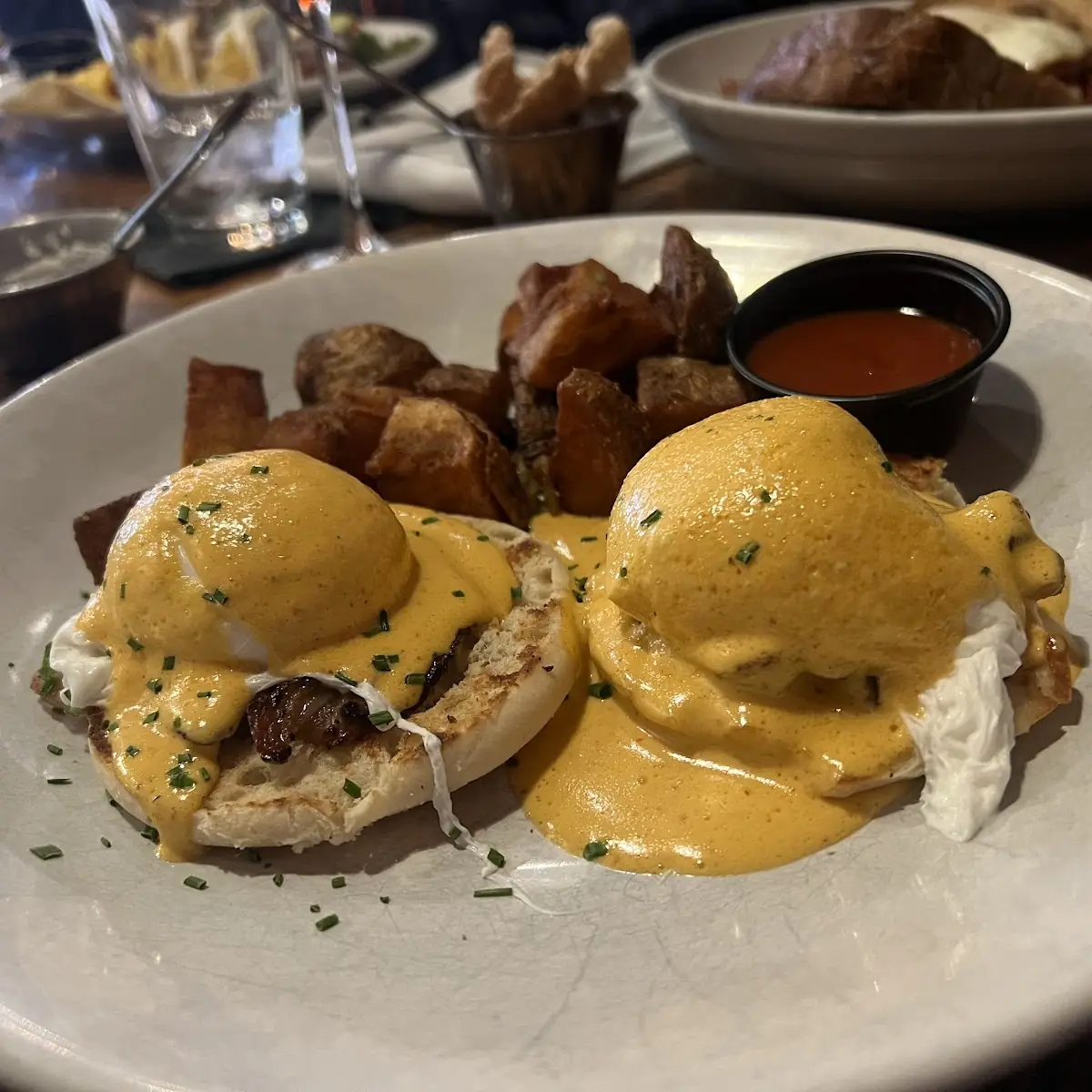 Eggs Benedict