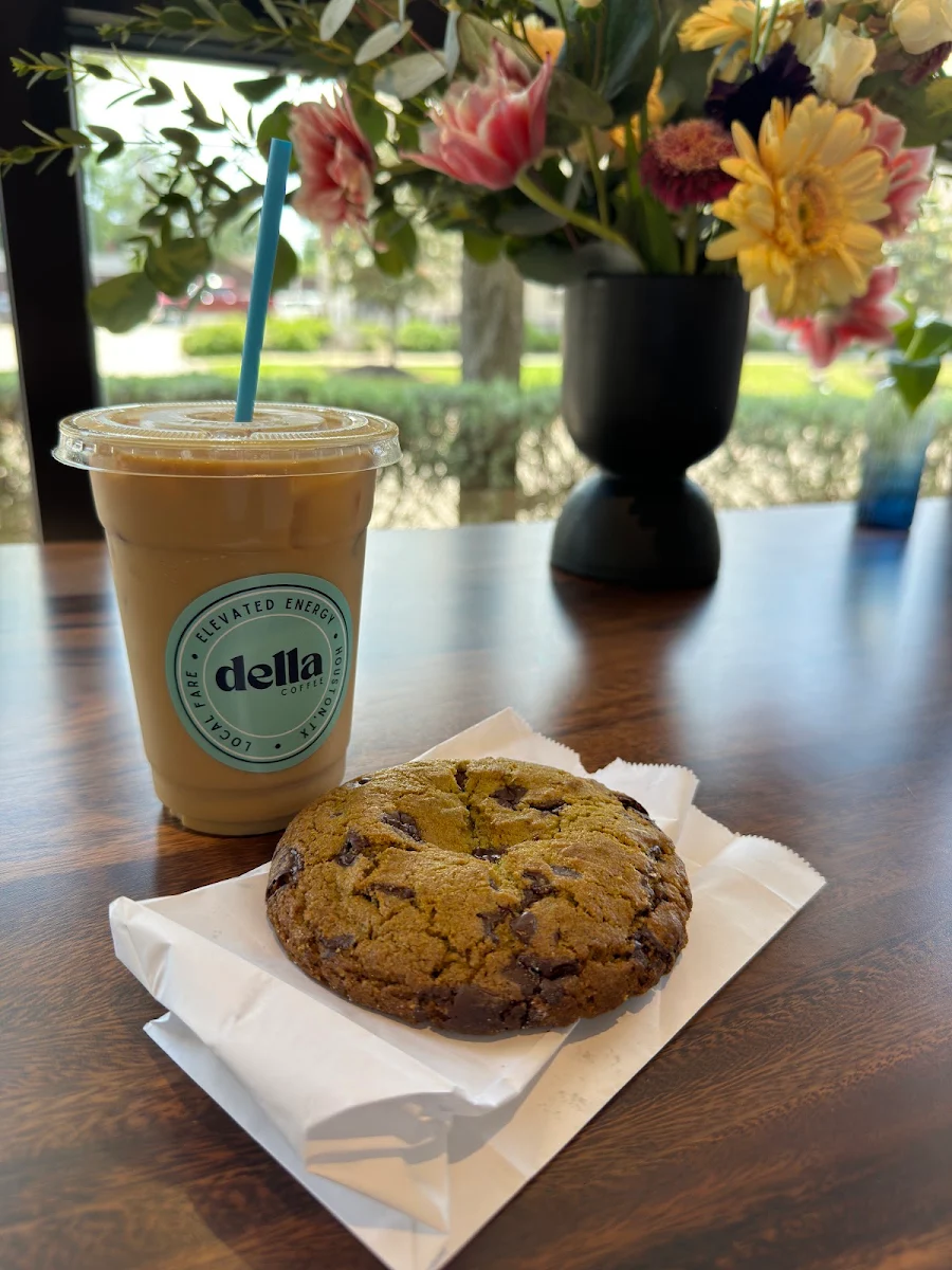 Della Cookie Dough