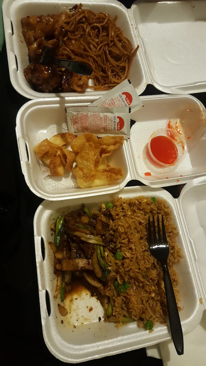 Sesame Chicken Individual Dinner Box
