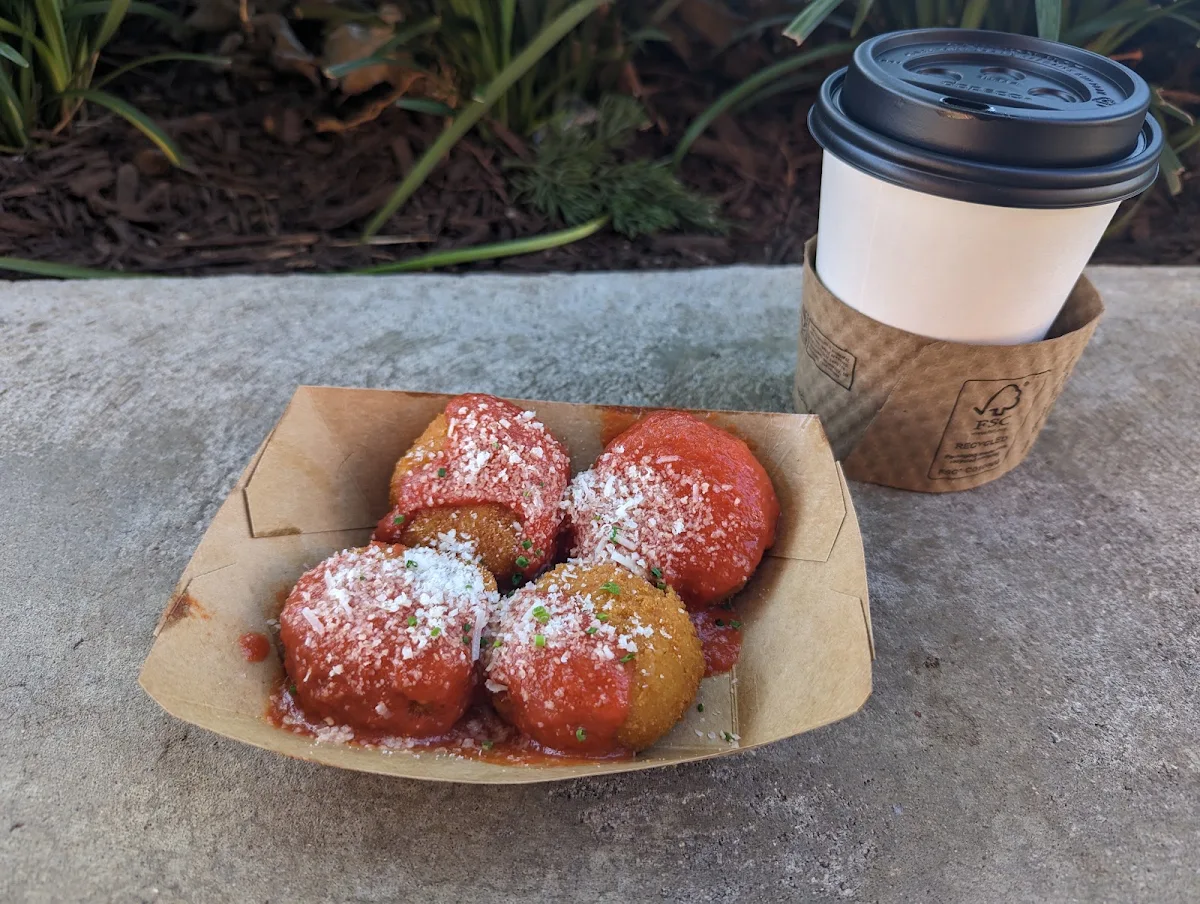 Crispy Mac & Cheese Bites