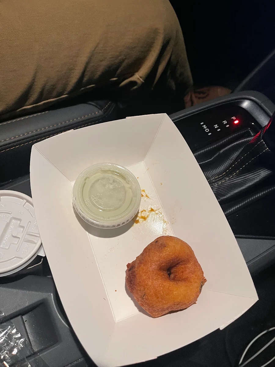 Medu Vada 2 Nos