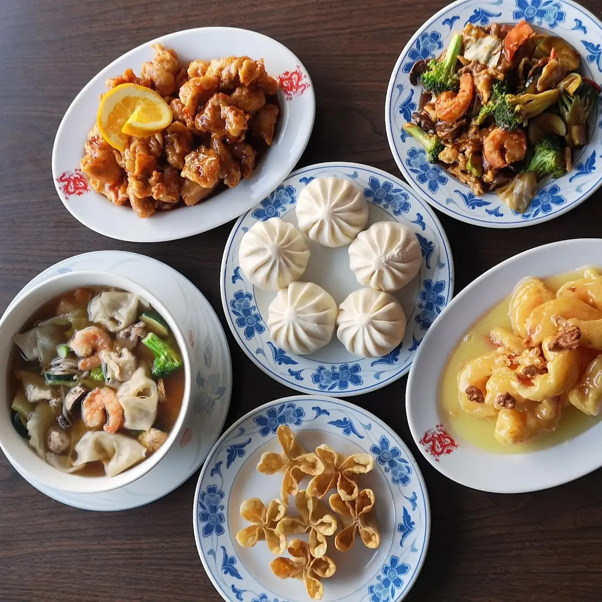 202 Yang Chow Wonton Soup
