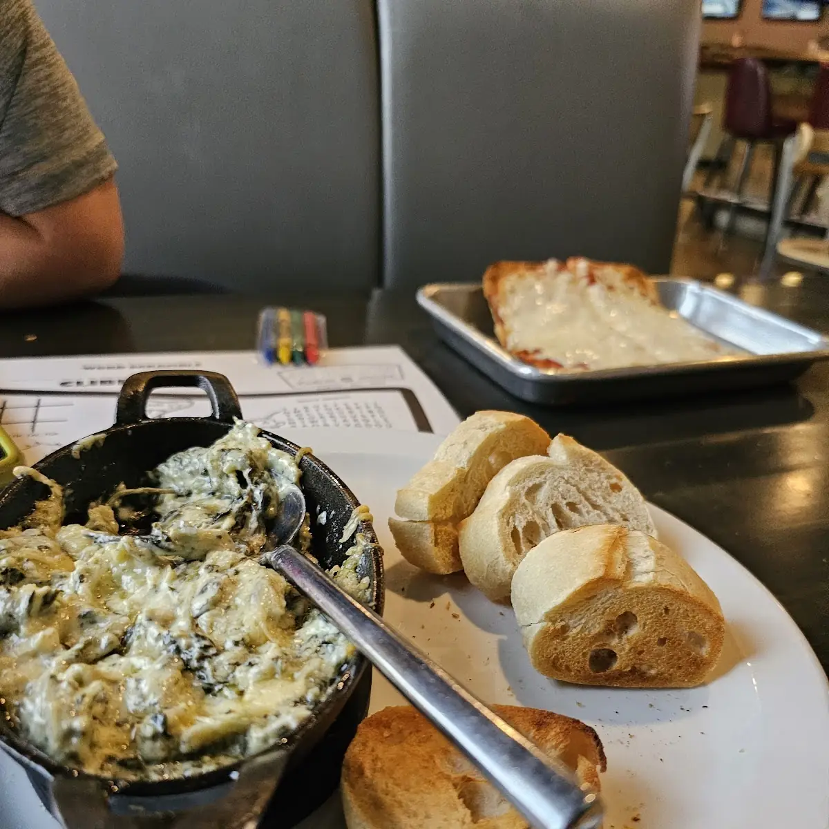 Spinach and Artichoke Dip Kids Cheese Flatbread