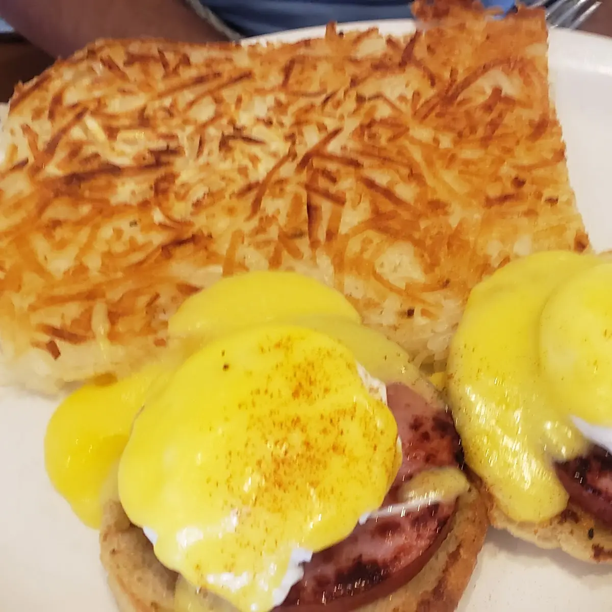 Eggs Benedict