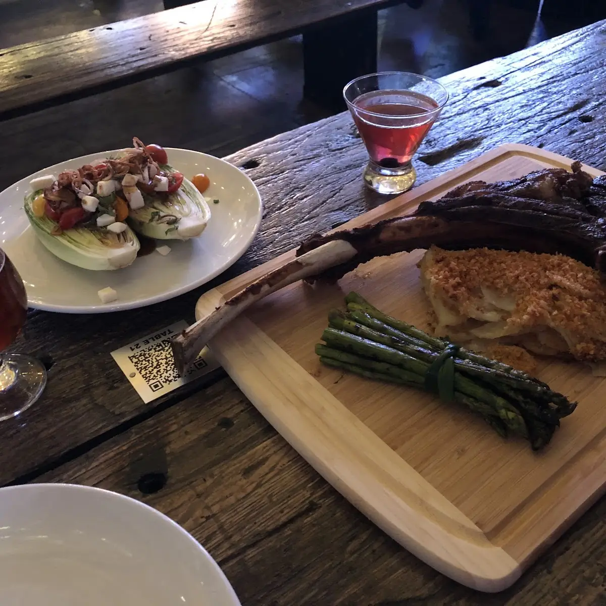 Tomahawk Ribeye Steak
