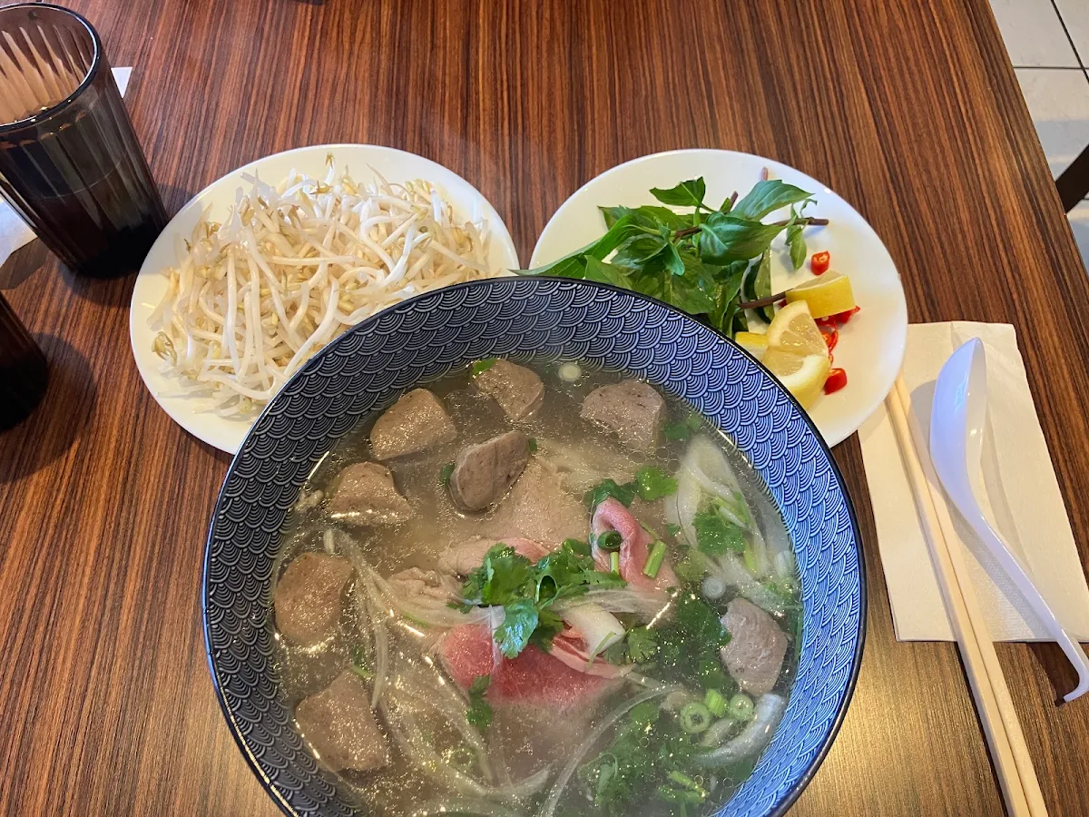 Phở Tái Nam
