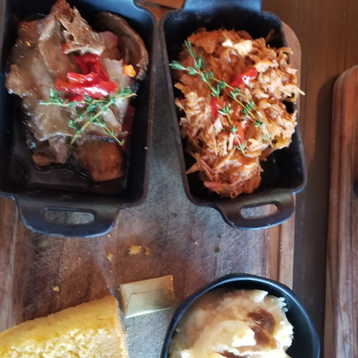 Pulled Pork & Brisket Meal