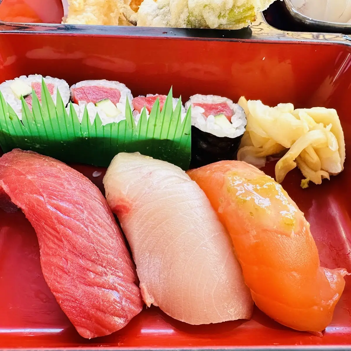 Lunch Assorted Sushi