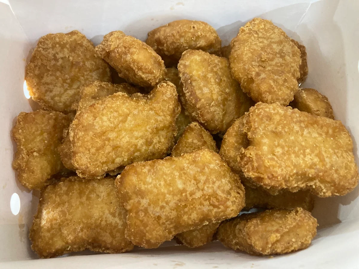 11 95 Chicken Nuggets x24, McDonald's Merrylands FC II
