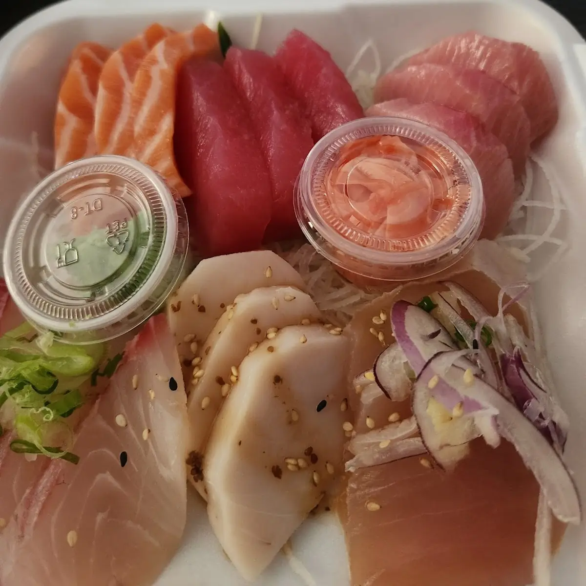 Sashimi Deluxe 6 Kinds