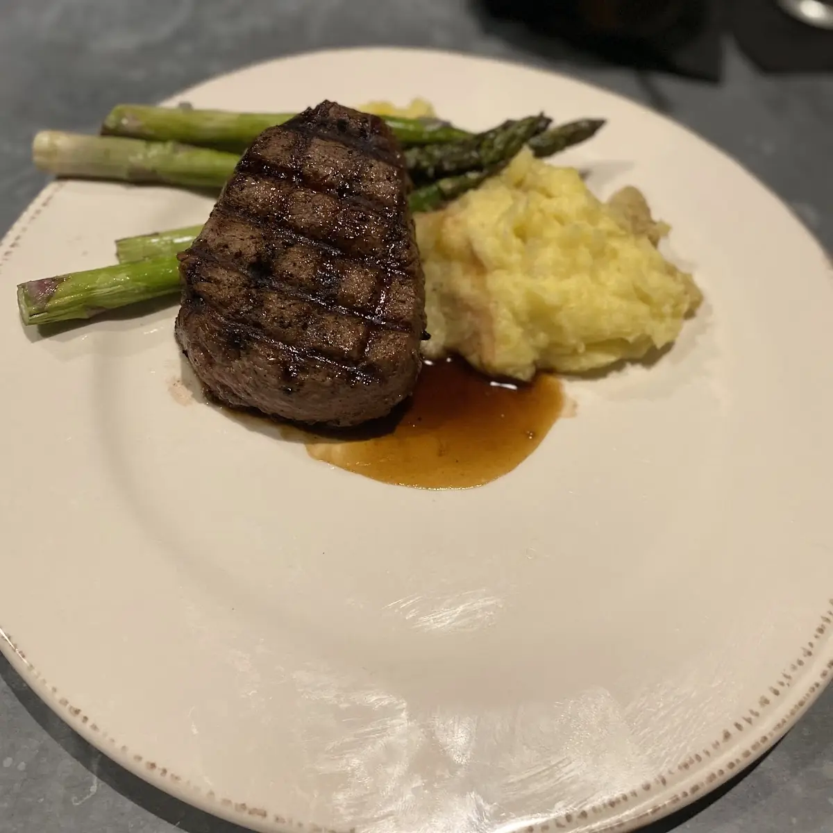Filet Mignon w Asparagus and Mashed Potatoes