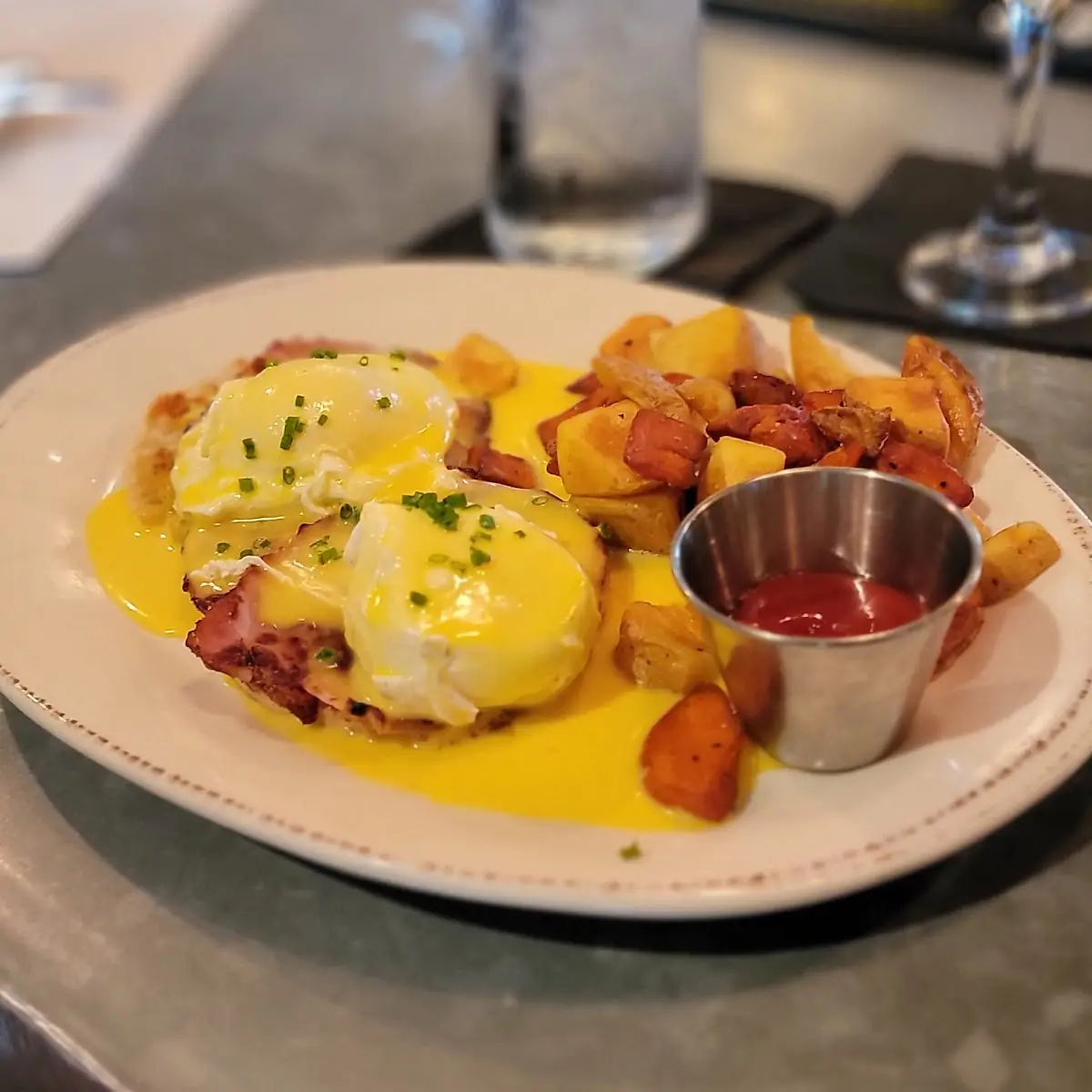 Maryland Crabcake Egg Benedict